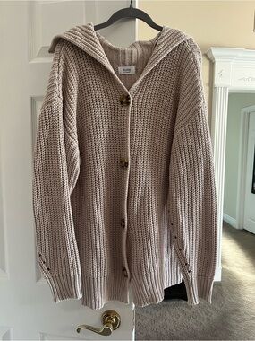 Bluivy Light Taupe Chunky Knit Cardigan